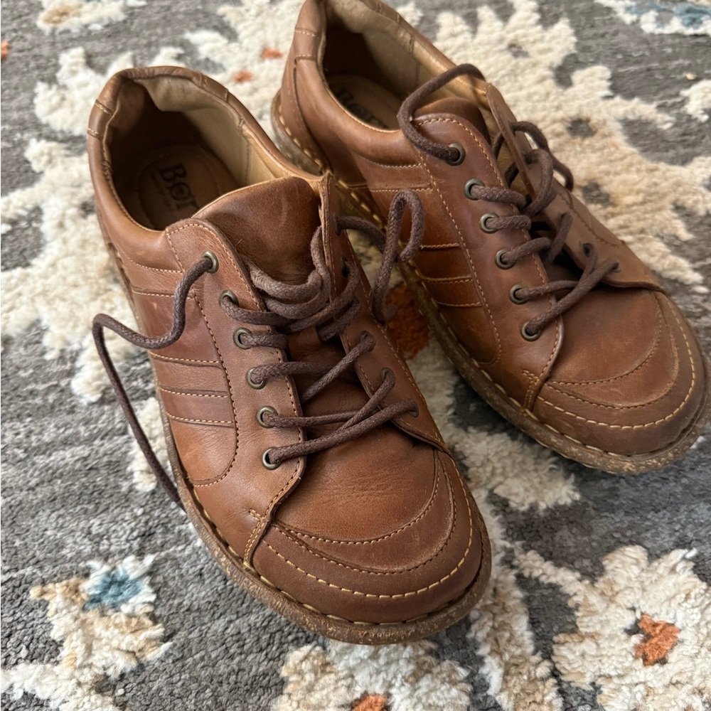 Born Tan Leather Women's Sneakers